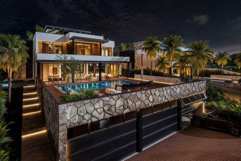 Villa a Estepona, Malaga, Estepona - € 3.750.000 | Ref: R5336071 - foto 2