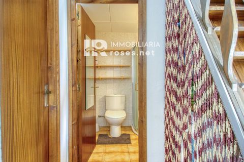 Villa a Roses, Gerona, Roses - € 235.000 | Ref: 3735 - foto 10