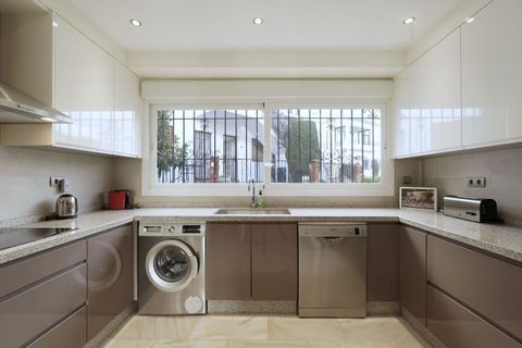 Lejlighed i Estepona, Malaga, Estepona - € 439.000 | Ref: R5292130 - foto 8