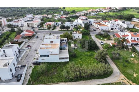 Helårsgrund i Quelfes, Faro, Quelfes - € 250.000 | Ref: UNU.I.1778.20554 - foto 10