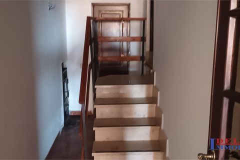 Villa a Rosignano Marittimo, Livorno, Rosignano Marittimo - € 155.000 | Ref: B2536 - foto 9