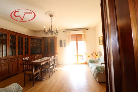 Lejlighed i Montevarchi, Arezzo, Montevarchi - € 125.000 | Ref: 8313 - foto 4