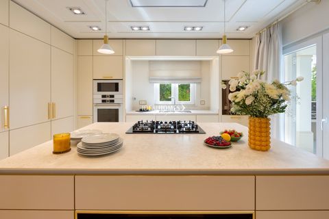 Villa i Almancil, Faro, Almancil - € 1.600.000 | Ref: IDH33549 - foto 15
