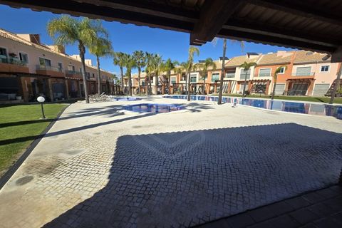 Villa i Albufeira, Faro, Albufeira - € 525.000 | Ref: CAS_54138 - foto 8