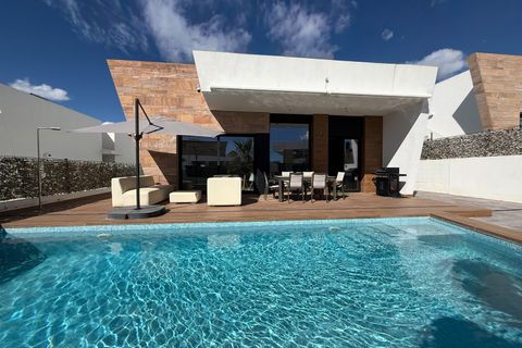 Villa i Finestrat, Alicante, Finestrat - € 765.000 | Ref: NCB8572 - foto 1