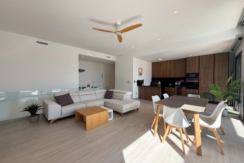 Villa i Finestrat, Alicante, Finestrat - € 765.000 | Ref: NCB8572 - foto 7