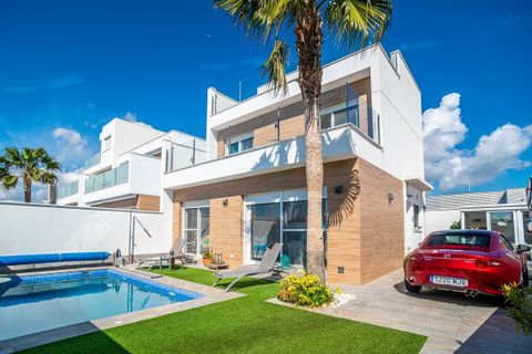 Villa i Orihuela Costa, Alicante, Orihuela Costa - € 450.000 | Ref: SMBOC2681 - foto 1
