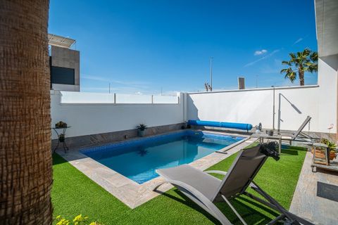 Villa i Orihuela Costa, Alicante, Orihuela Costa - € 450.000 | Ref: SMBOC2681 - foto 34