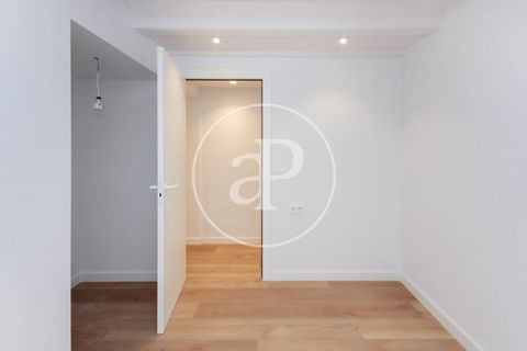 Lejlighed i Barcelona, Barcelona, Barcelona - € 699.000 | Ref: ONB251200408 - foto 36