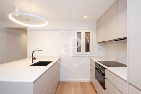 Lejlighed i Barcelona, Barcelona, Barcelona - € 699.000 | Ref: ONB251200408 - foto 43