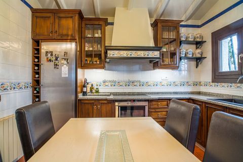Villa a Petrer, Alicante, Petrer - € 490.000 | Ref: ANN-R172 - foto 37