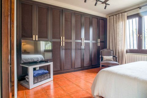 Villa a Petrer, Alicante, Petrer - € 490.000 | Ref: ANN-R172 - foto 49