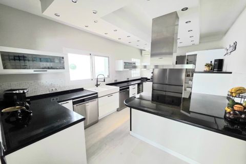 Byhus i Fuengirola, Malaga, Fuengirola - € 1.295.000 | Ref: SPCRM4796 - foto 8