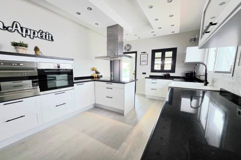 Byhus i Fuengirola, Malaga, Fuengirola - € 1.295.000 | Ref: SPCRM4796 - foto 9
