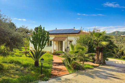 Villa i Vinuela, Malaga, Vinuela - € 399.000 | Ref: R5332879 - foto 7