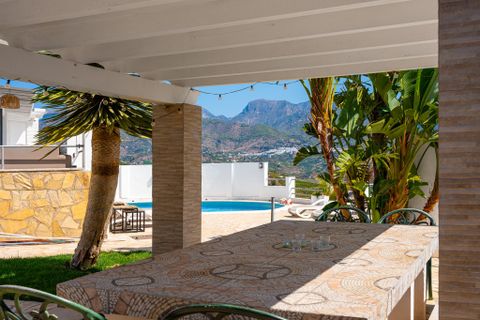 Villa i Nerja, Malaga, Nerja - € 1.250.000 | Ref: MNO2517 - foto 7
