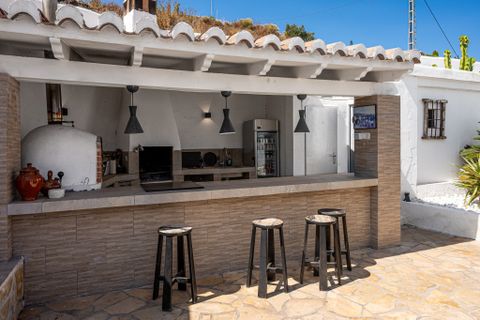 Villa i Nerja, Malaga, Nerja - € 1.250.000 | Ref: MNO2517 - foto 8