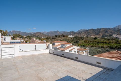 Villa in Nerja, Malaga, Nerja - € 749.000 | Ref: THM2612E - foto 39