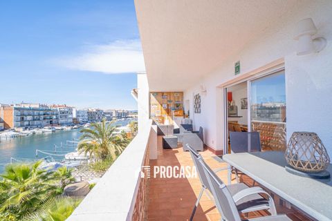 Lejlighed i Empuriabrava, Gerona - foto 2