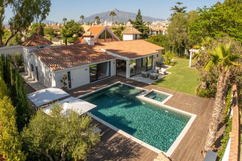 Villa i Puerto Banus, Malaga, Puerto Banus - € 5.950.000 | Ref: R5337769 - foto 2