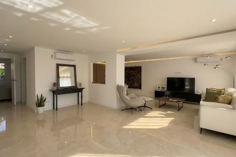 Rækkehus i Calahonda, Malaga, Calahonda - € 675.000 | Ref: R5336158 - foto 9