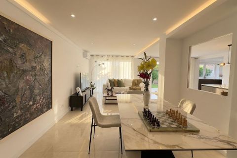 Rækkehus i Calahonda, Malaga, Calahonda - € 675.000 | Ref: R5336158 - foto 10