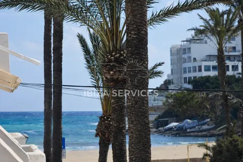 Lägenhet i Playa De Cala Llonga, Ibiza - foto 2