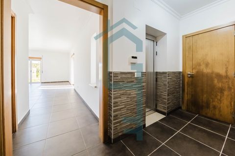 Villa a Benedita, Leiria, Benedita - € 349.500 | Ref: GIRACHAVE_6 - foto 35