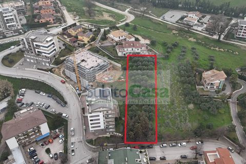 Helårsgrund i Chieti, Chieti, Chieti - € 220.000 | Ref: D 493 - foto 2