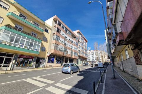 Lejlighed i Amadora, Lisbon, Amadora - € 349.000 | Ref: 001-1061AM - foto 12