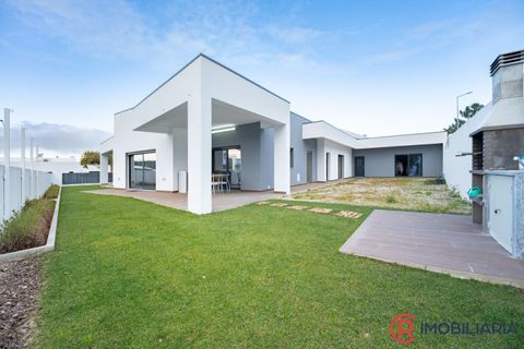 Villa i Setubal, Setubal, Setubal - € 750.000 | Ref: 0101297 - foto 1