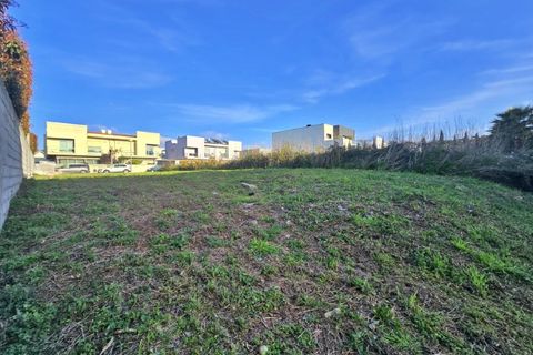 Helårsgrund i Maia, Porto, Maia - € 97.500 | Ref: RO2804 - foto 1