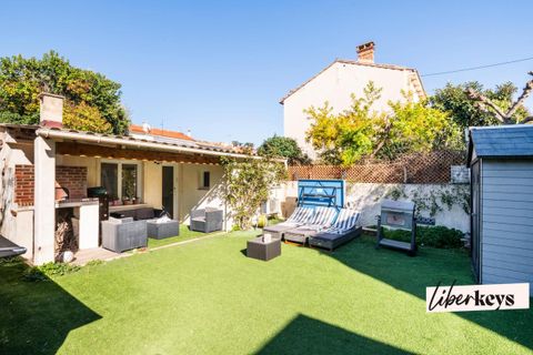 Villa i Marseille, Bouches-du-Rhone, Marseille - € 834.900 | Ref: DOM28894 - foto 12
