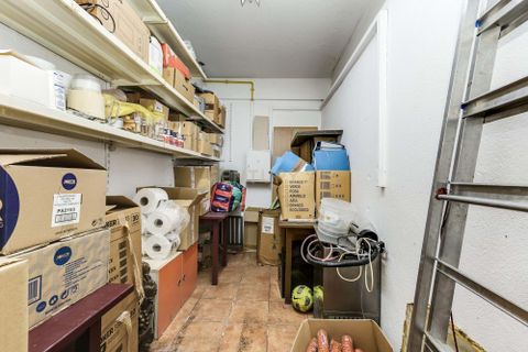 Erhvervsejendom i Odivelas, Lisbon, Odivelas - € 85.000 | Ref: C0222-06879 - foto 20
