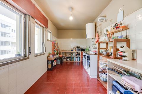 Lejlighed i Carnaxide, Lisbon, Carnaxide - € 300.000 | Ref: C0222-06865 - foto 7