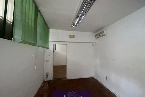 Erhvervsejendom i Florence, Florence, Florence - € 250.000 | Ref: a26100 - foto 3