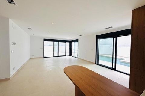 Villa i Albir, Alicante, Albir - € 1.190.000 | Ref: 1544 - foto 36