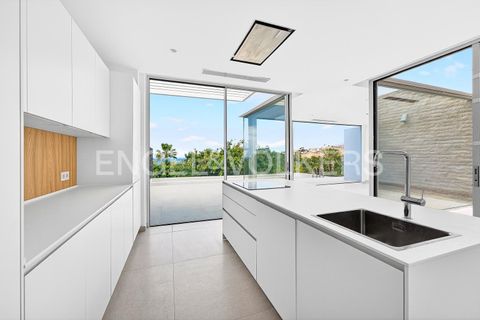 Villa a Adeje, Tenerife, Adeje - € 1.980.000 | Ref: W-048T90 - foto 12
