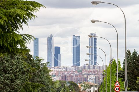 Villa i Madrid, Madrid, Madrid - € 4.150.000 | Ref: VMO2603008 - foto 4