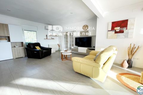 Villa i Roses, Gerona, Roses - € 765.000 | Ref: 3737 - foto 6