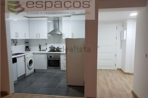 Apartament a Lisbon, Lisbon, Lisbon - € 1.100/mes | Ref: 5490/LM - foto 2
