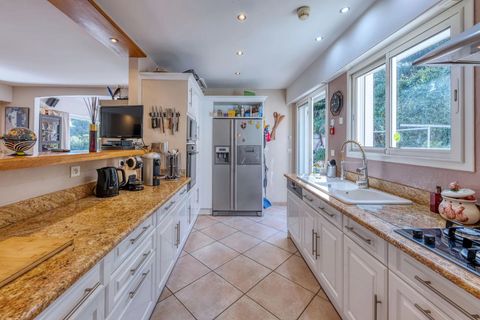 Villa i Cagnes-sur-Mer, Alpes-Maritimes, Cagnes-sur-Mer - € 1.995.000 | Ref: HH-16102752 - foto 7