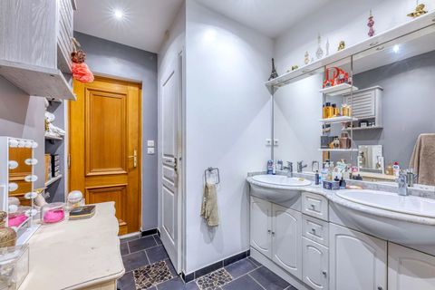 Villa i Cagnes-sur-Mer, Alpes-Maritimes, Cagnes-sur-Mer - € 1.995.000 | Ref: HH-16102752 - foto 24