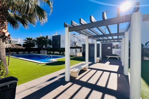 Bungalou a Torrevieja, Alicante, Torrevieja - € 199.500 | Ref: MLSC1809685 - foto 26