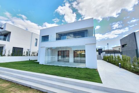 Villa a Manilva, Malaga, Manilva - € 780.000 | Ref: 57753 [COMPLEX: 56737] - foto 8