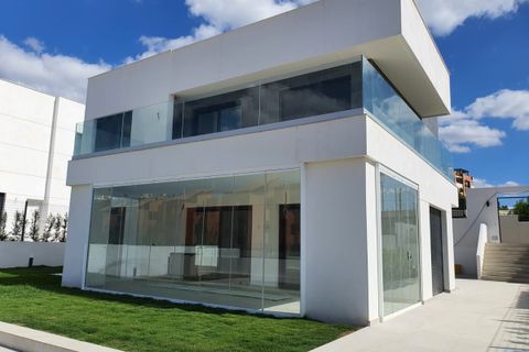 Villa a Manilva, Malaga, Manilva - € 780.000 | Ref: 57753 [COMPLEX: 56737] - foto 15