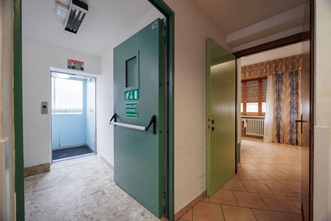 Erhvervsejendom i Moncalieri, Turin, Moncalieri - € 1.500.000 | Ref: 13965 - foto 17