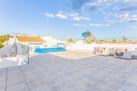 Villa a Torrevieja, Alicante, Torrevieja - € 700.000 | Ref: 67822 [COMPLEX: 24857] - foto 12
