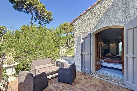 Villa i Antibes, Alpes-Maritimes, Antibes - € 3.180.000 | Ref: HH-16111035 - foto 15