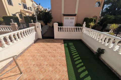 Byhus i Playa Flamenca, Alicante, Playa Flamenca - € 285.000 | Ref: 6-65647/75598 - foto 3